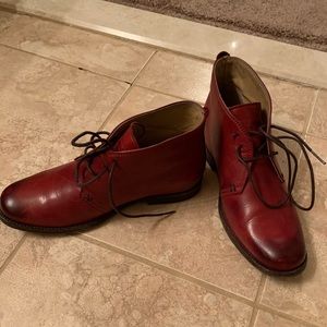 Frye Phillip Chukka boots